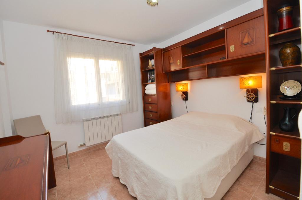 Apartament Duplex Llaverias リョレート・デ・マル エクステリア 写真